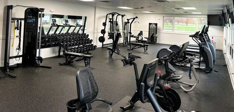 Gyms in Crystal Lake: Your Guide to Staying Fit All Year Round
